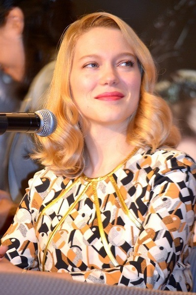 美女与野兽剧照的剧照