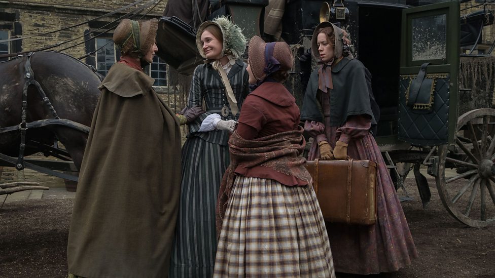 隐于书后剧照的剧照