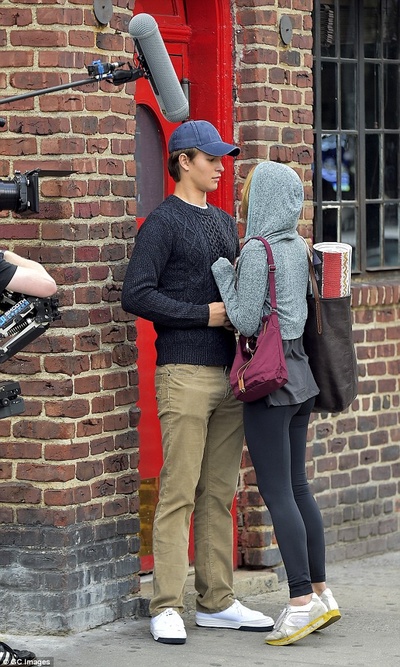 乔纳森剧照的剧照