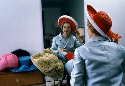 铁娘子：坚固柔情剧照的剧照