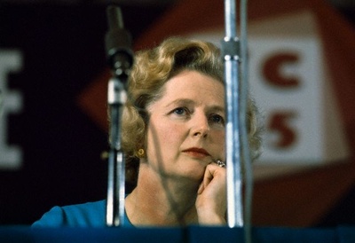 铁娘子：坚固柔情剧照的剧照