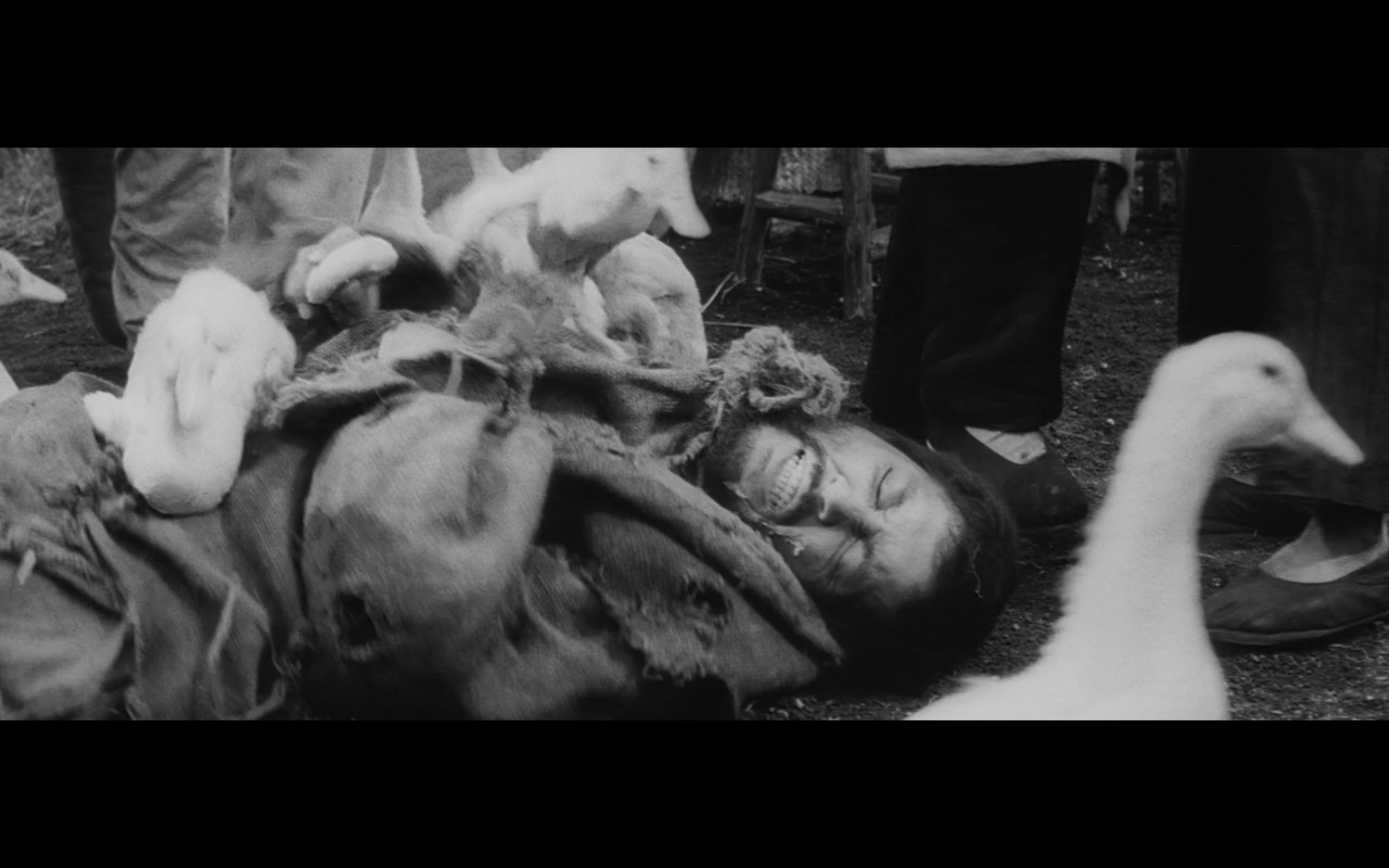 人间的条件(第五、六部)剧照的剧照