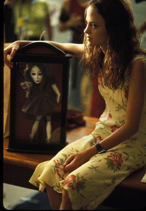 五月魔女剧照的剧照