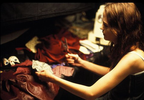 五月魔女剧照的剧照