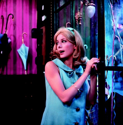 瑟堡的雨伞剧照的剧照