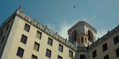 拉扎尔上校：给我未来剧照的剧照