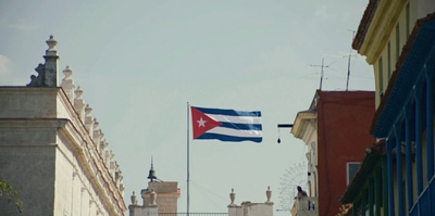 拉扎尔上校：给我未来剧照的剧照