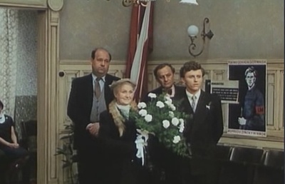 失翼灵雀剧照的剧照