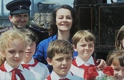 失翼灵雀剧照的剧照