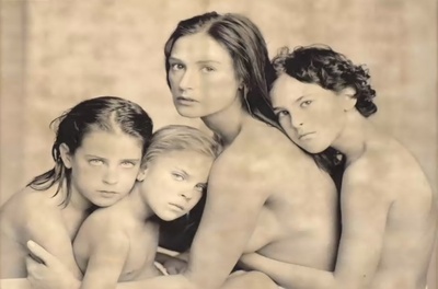 镜头里的人生：肖像摄影大师安妮·莱博维茨剧照的剧照