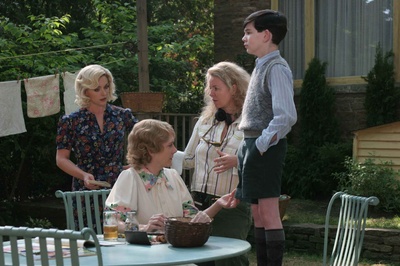 美国女孩的秘密剧照的剧照