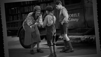 美国女孩的秘密剧照的剧照