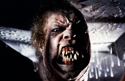 怪形剧照的剧照