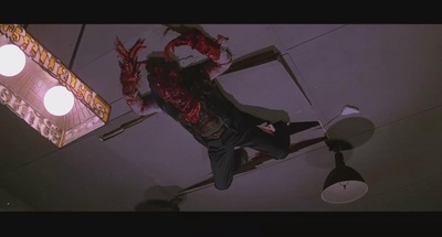 怪形剧照的剧照