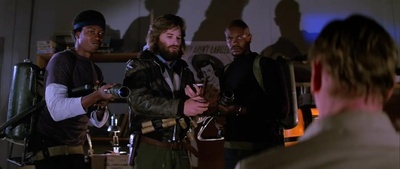 怪形剧照的剧照