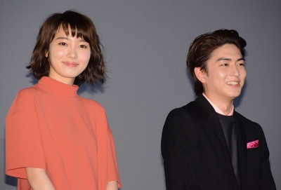 战神：只是爱着你 电影版剧照的剧照