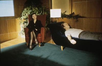 沙发上的心理医生剧照的剧照