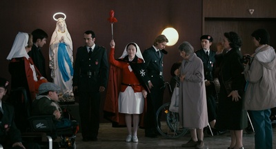 卢尔德剧照的剧照