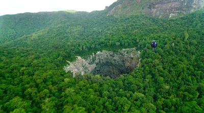 夺命深渊剧照的剧照