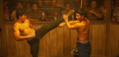 三重威胁之跨国大营救剧照的剧照