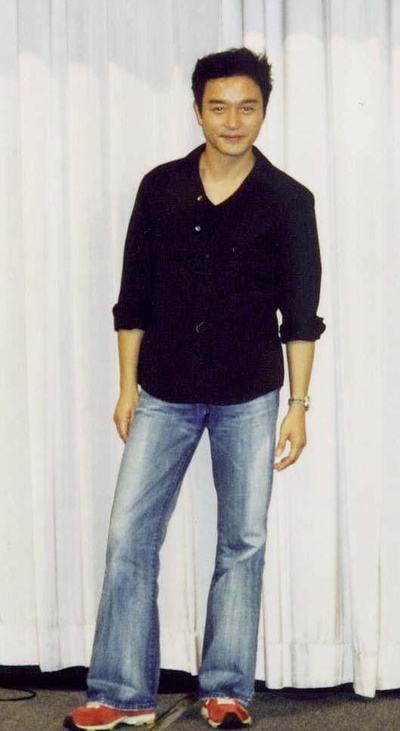 恋战冲绳剧照的剧照