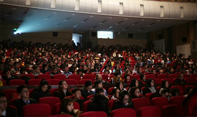 守望一生剧照的剧照