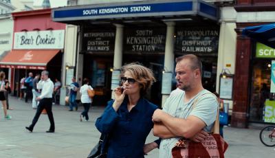 目光：走近夏洛特·兰普林剧照的剧照