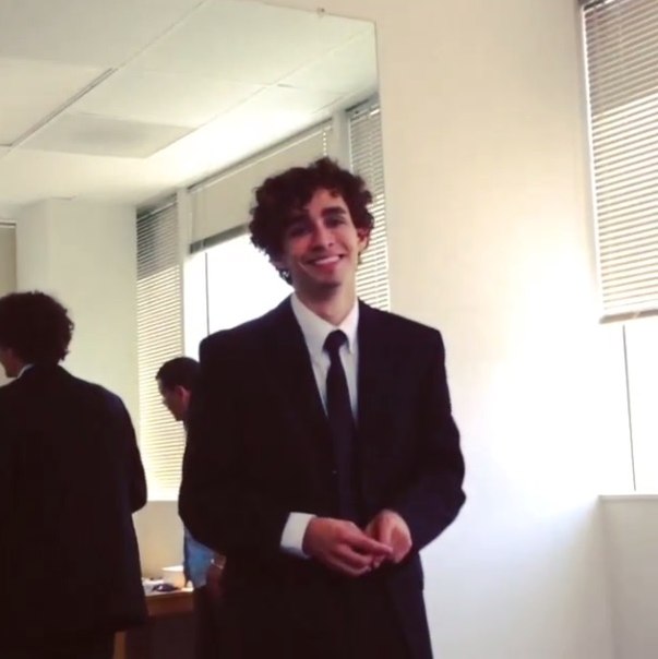 不凡之路剧照的剧照