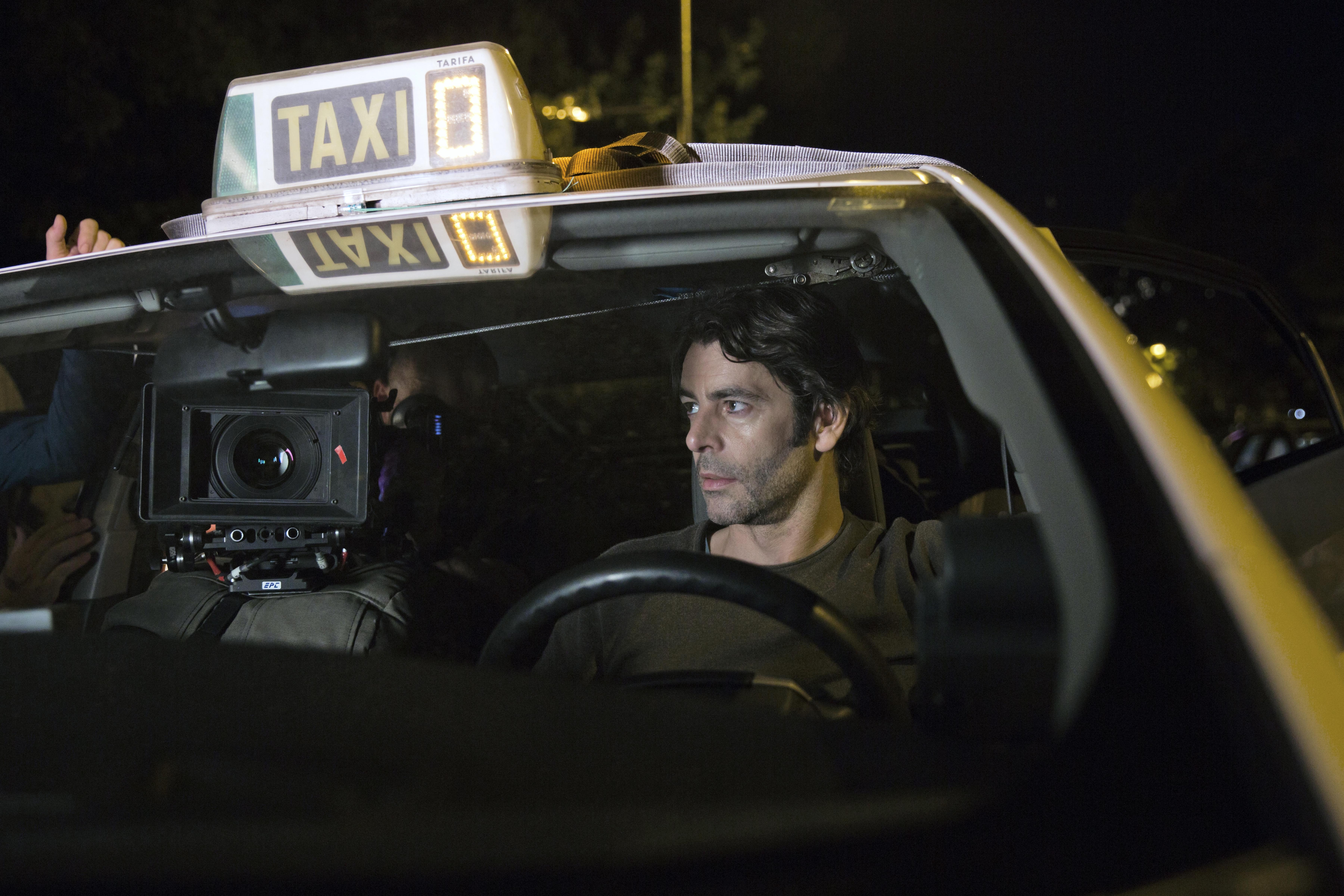 完美陌生人剧照的剧照