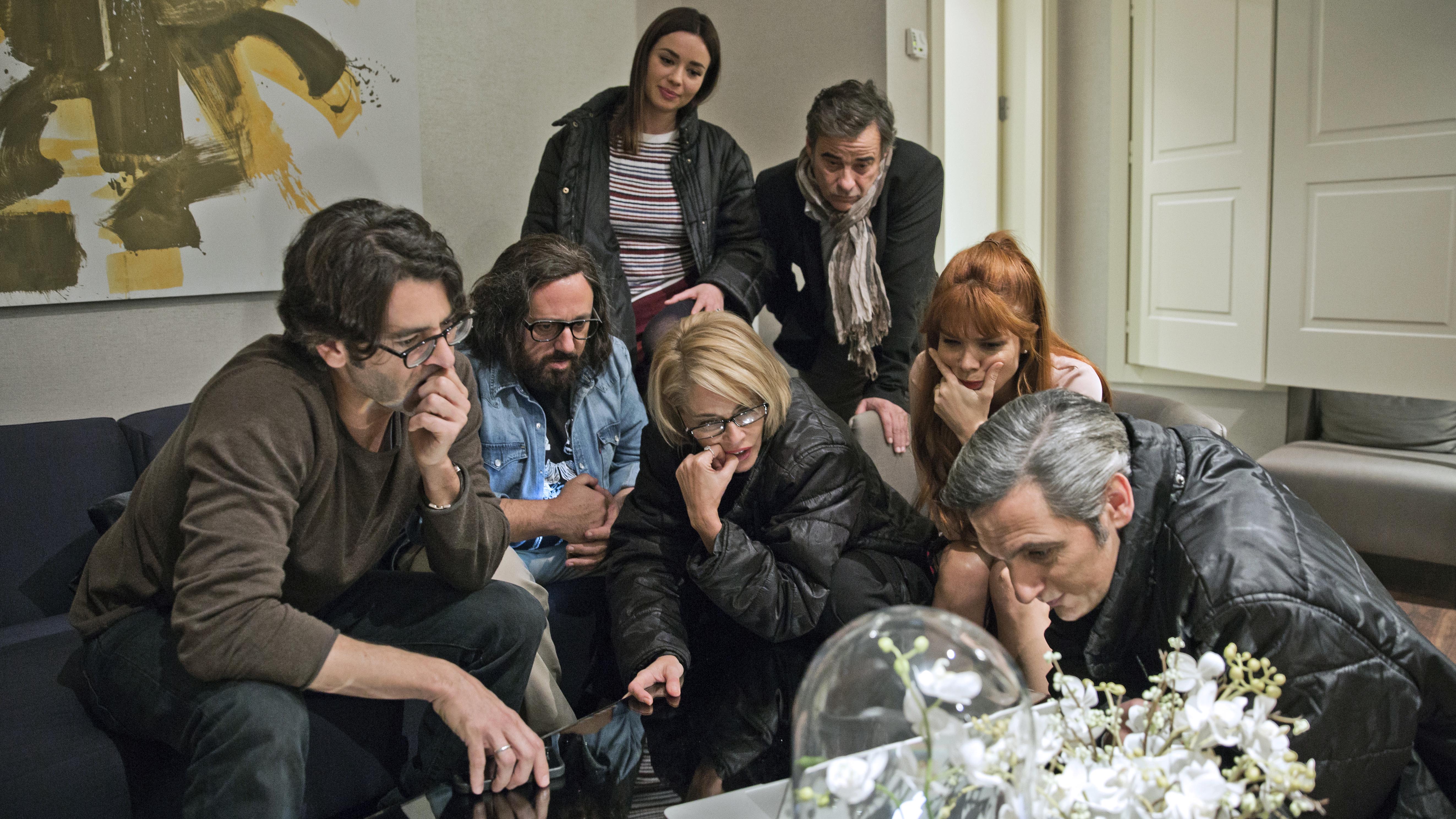 完美陌生人剧照的剧照