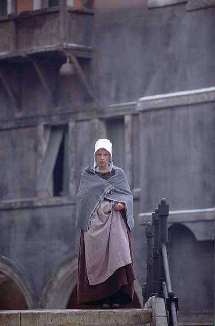 戴珍珠耳环的少女剧照的剧照