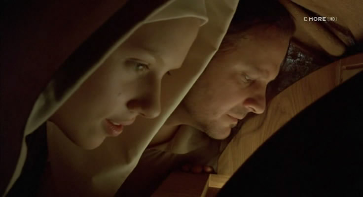 戴珍珠耳环的少女剧照的剧照