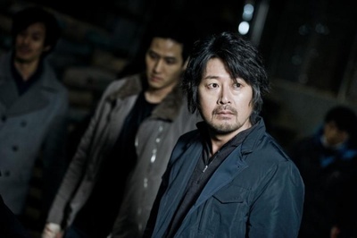 华颐：吞噬怪物的孩子剧照的剧照