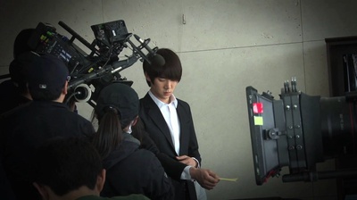 华颐：吞噬怪物的孩子剧照的剧照