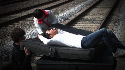 华颐：吞噬怪物的孩子剧照的剧照