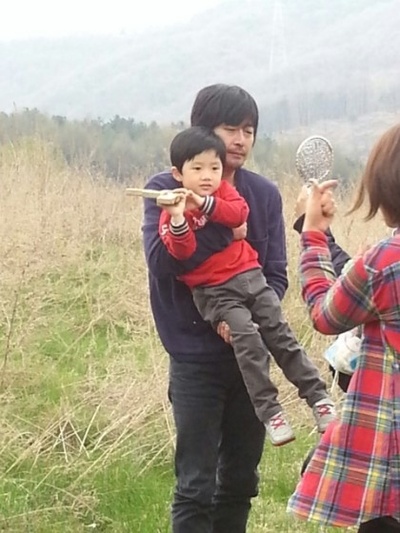 华颐：吞噬怪物的孩子剧照的剧照