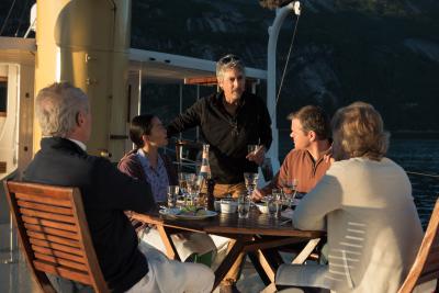 缩小人生剧照的剧照