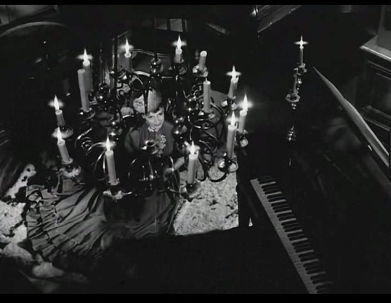 轮舞剧照的剧照