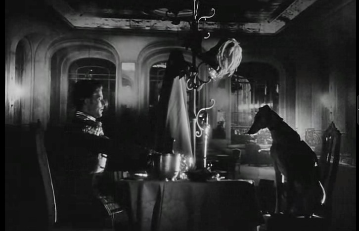 轮舞剧照的剧照