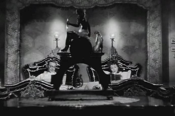 轮舞剧照的剧照