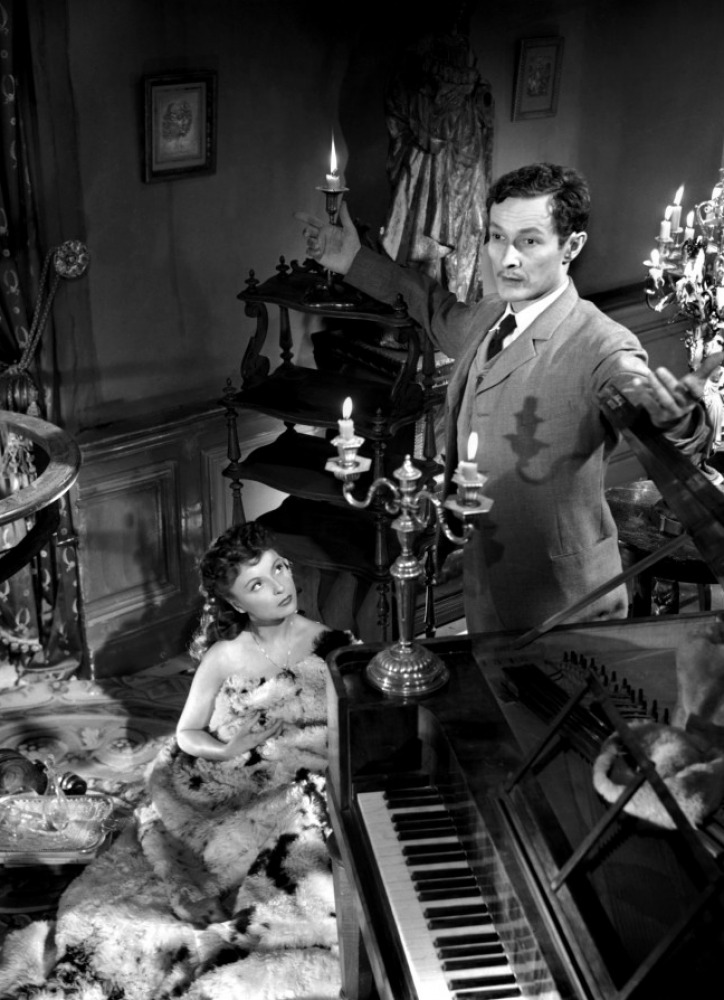 轮舞剧照的剧照