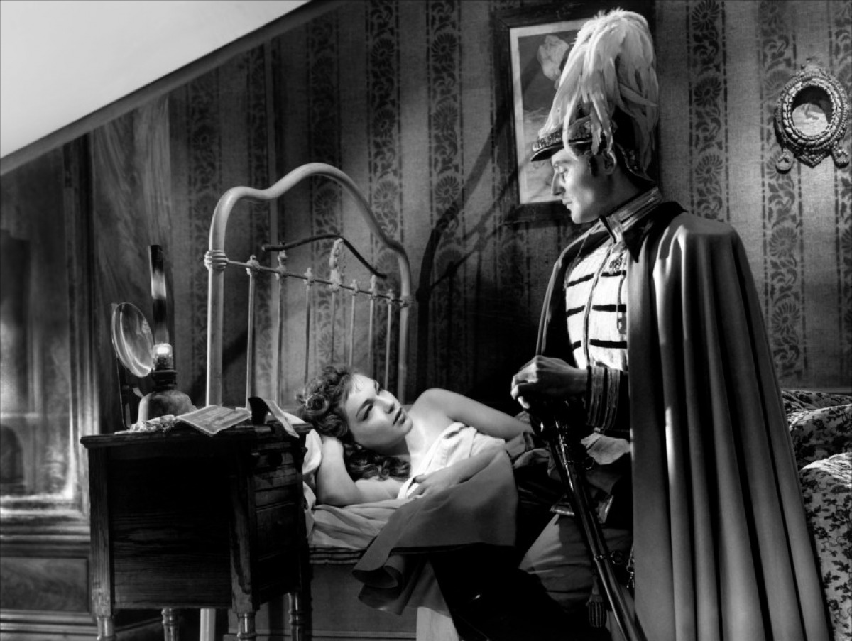 轮舞剧照的剧照