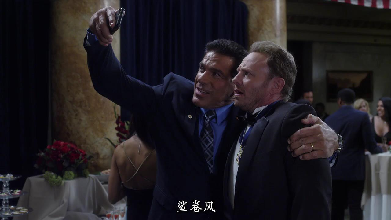 鲨卷风3剧照的剧照