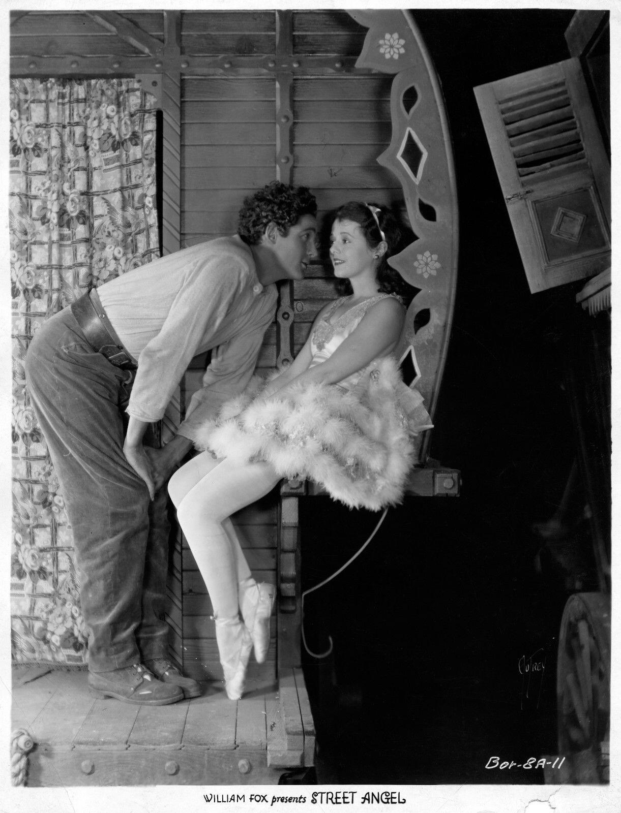 马路天使剧照的剧照