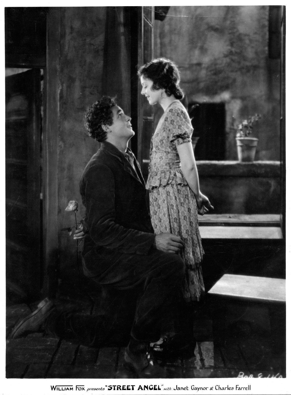 马路天使剧照的剧照