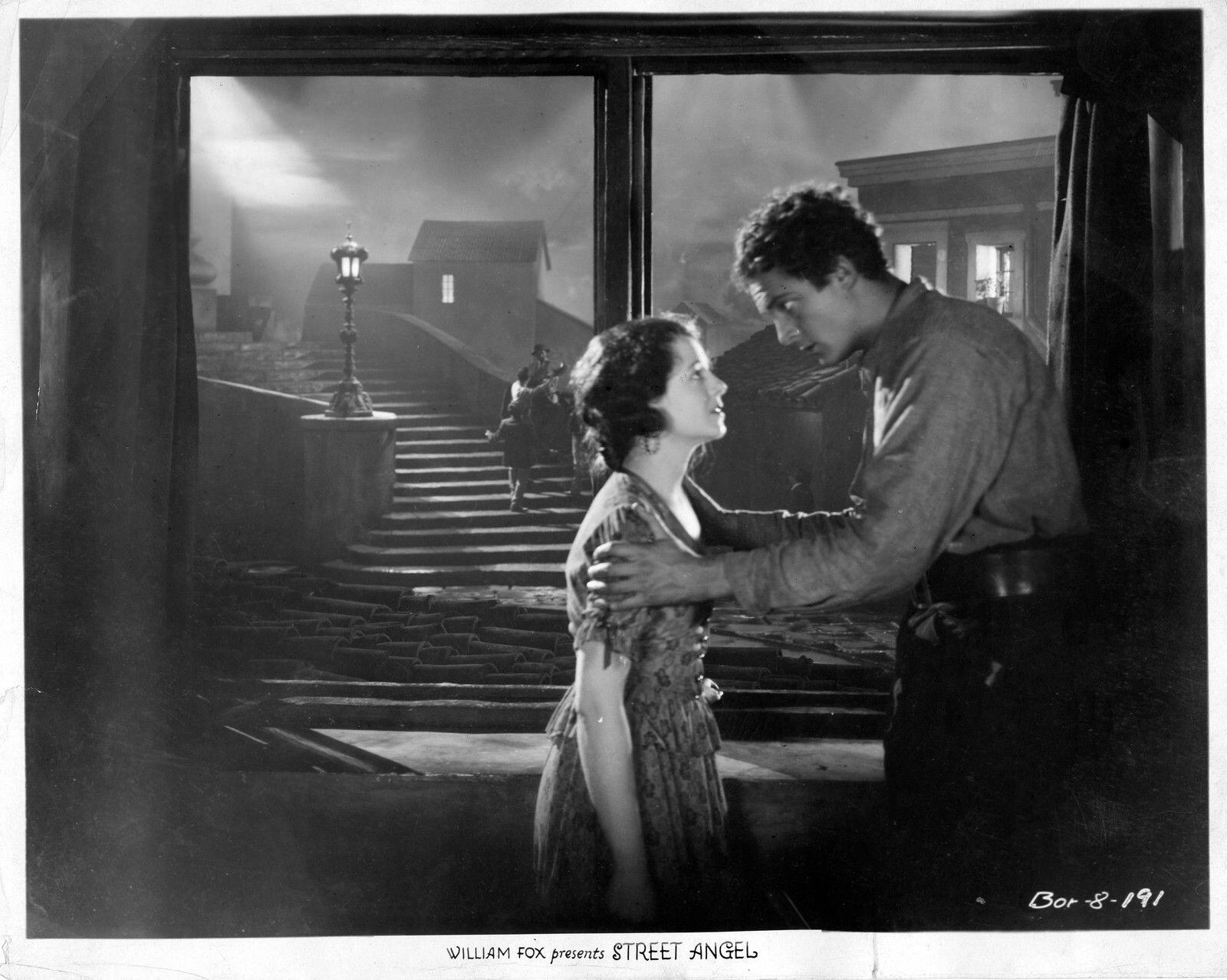 马路天使剧照的剧照