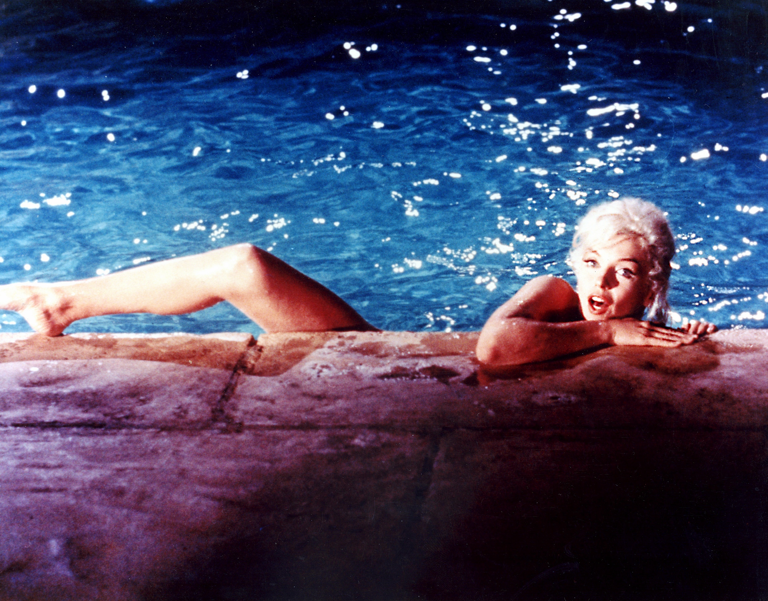 濒于崩溃剧照的剧照