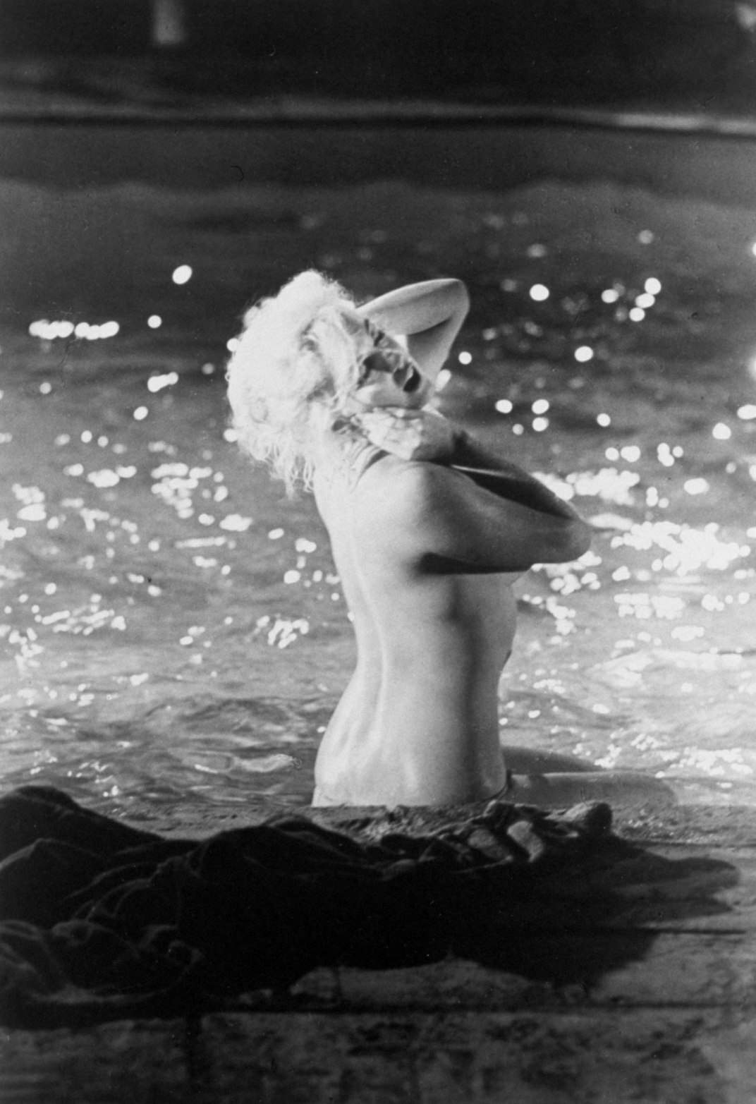 濒于崩溃剧照的剧照