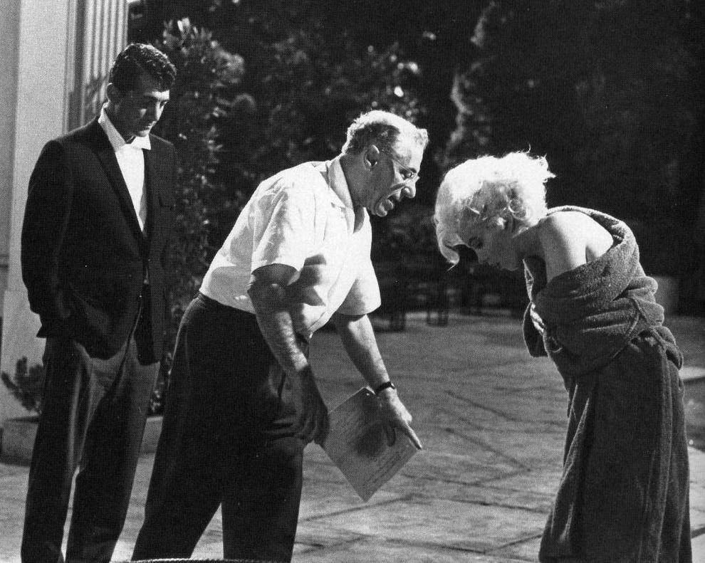 濒于崩溃剧照的剧照