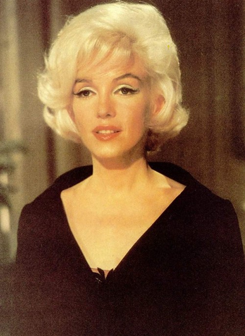 濒于崩溃剧照的剧照